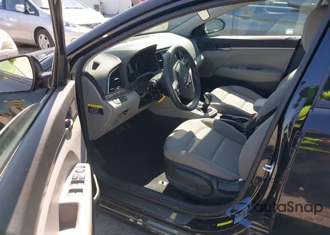 2018 Hyundai Elantra Se z USA, uszkodzony, nr VIN 5NPD74LF5JH380736